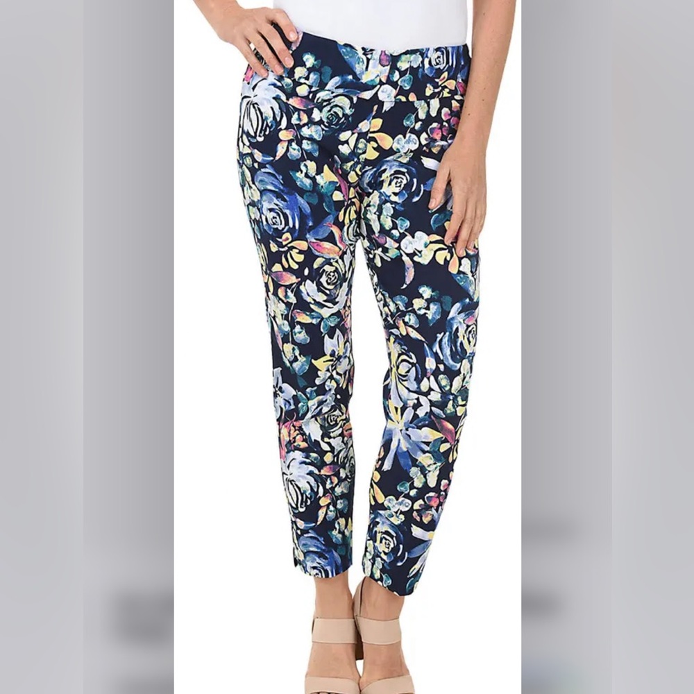 Zac and Rachel Women’s Paisley Floral‎ Pants